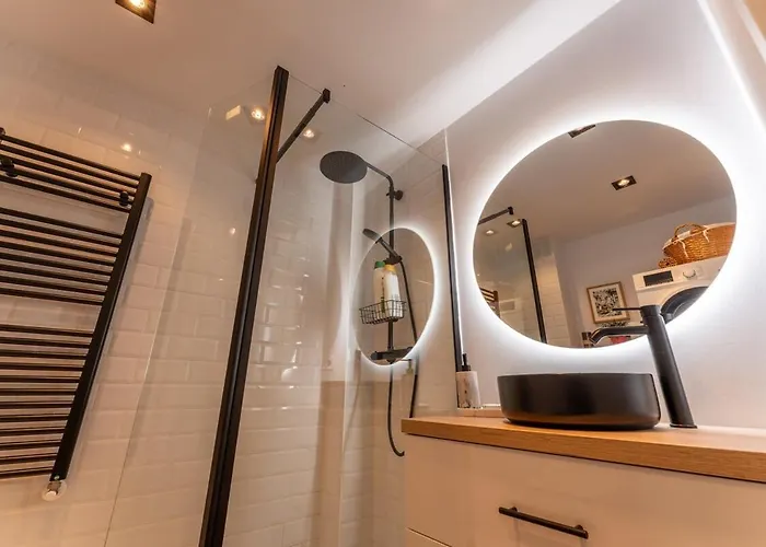 Beachfront Parking Somo