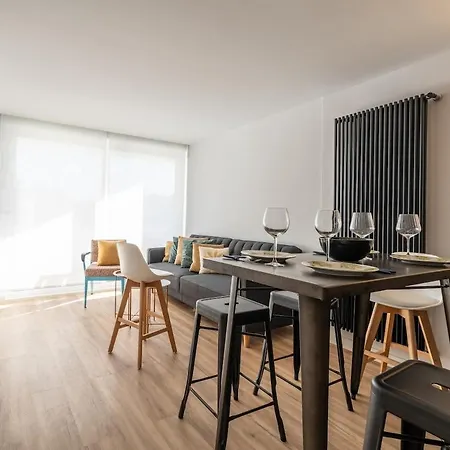 Апартаменты Beachfront Parking *